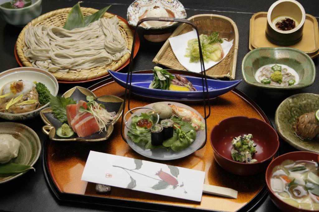 Oumeitei Tsuji Ryokan Nagano Exteriör bild